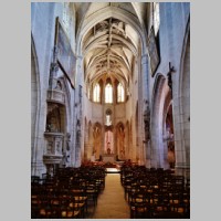 Église Saint-Thibault de Joigny, photo by Zairon on Wikipedia,4.jpg